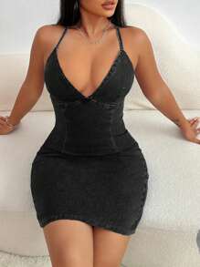 SHEIN SXY Gaun Mini Denim Wanita Seksi Tanpa Punggung dengan Leher Halter, Musim Panas - Hitam - View 6