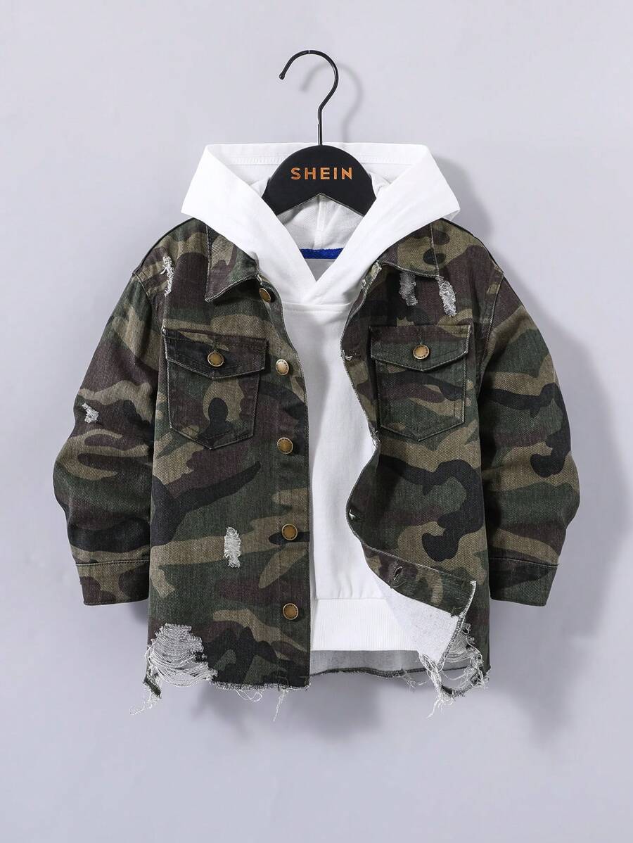 SHEIN Chaqueta vaquera de camuflaje suelta y cómoda con diseño desgastado, rasgado y recortado, de moda casual para niño pequeño, para uso diario y ropa de otoño - Verde militar - Ver 1