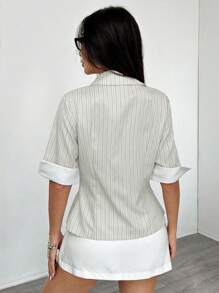 SHEIN Unity Áo sơ mi nữ kẻ sọc tay 3/4 cạp chun nhẹ cắt cúp - trắng - Xem 2