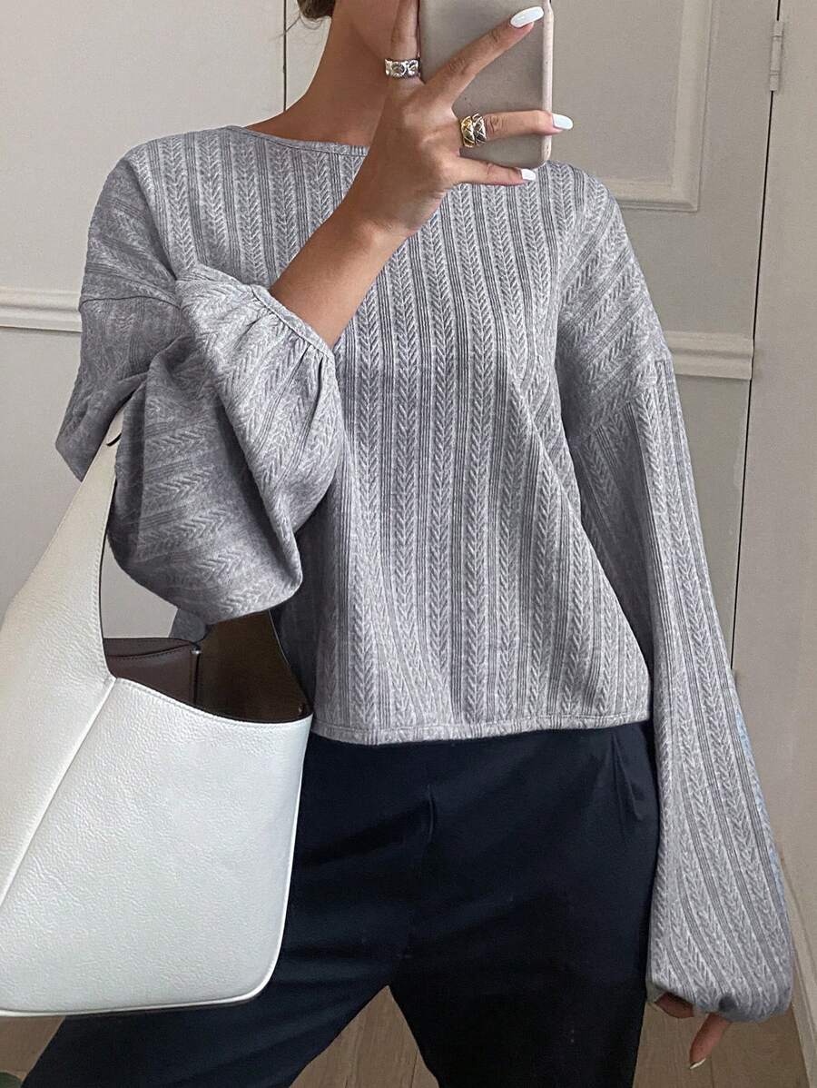 DAZY Strukturiertes, lässiges Rundhals-T-Shirt für Frauen, Langarm Damen Tops - Grau - Übersicht 1