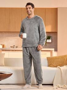 Manfinity Underwear&Sleepwear Basics Conjunto de pijama de polar de unicolor, con top de manga larga y pantalones para hombre, otoño/invierno