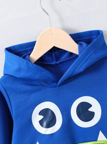 SHEIN Moletom casual com capuz e manga comprida para menino com bolso frontal e estampa