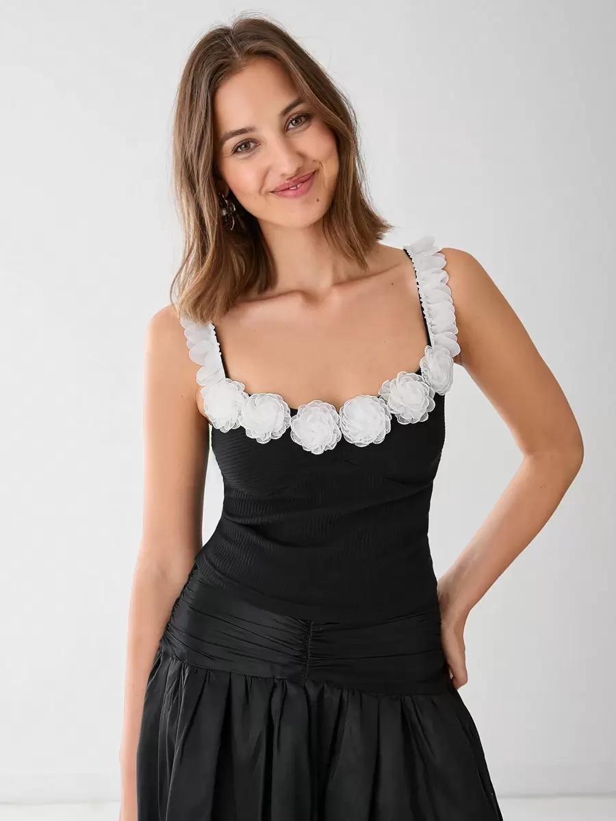 Enchnt Camiseta de mujer elegante con decoración floral 3D, verano