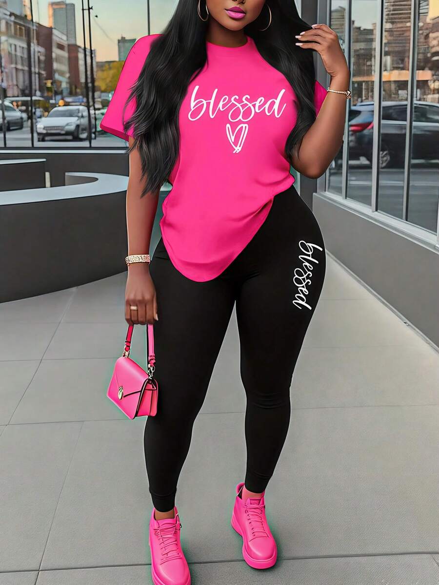 SHEIN 2 件套女士夏季休闲字母与心形印花圆领短袖 T 恤和紧身裤套装 - 彩色 - 查看 1