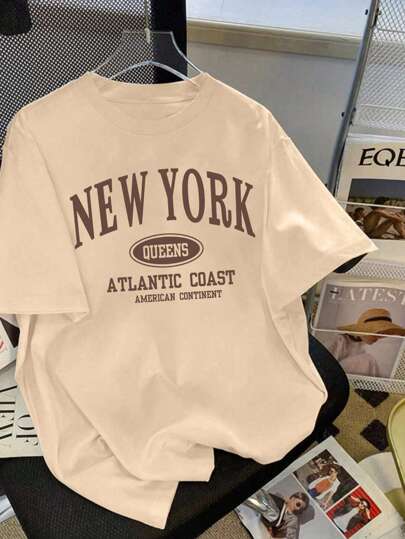 SHEIN EZwear Plus Size Women New York English Graphics Round Neck Short Sleeve Loose Fit T-Shirt, Casual Pullover Tee, Suitable For Summer Suitable For Going Out