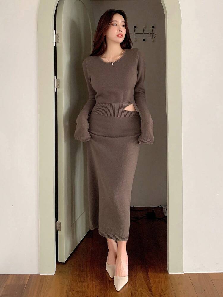 Sexy Hollow Out Midriff-Baring Fitted Slim & Bodycon Knit Midi Dress Women Sweater Dresses