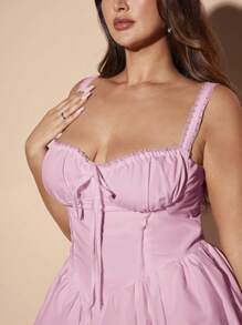 SHEIN BAE Vestido corto de patinadora con contraste de encaje, tirantes de espagueti y volantes, para vacaciones románticas en tallas grandes. Vestidos de cumpleaños para mujeres, vestido de corsé para mujeres.