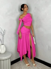 SHEIN BAE Áo dây buộc vai bất đối xứng cho nữ + Chân váy xếp ly xẻ cao viền bất đối xứng, Bộ đồ tốt nghiệp - Màu Hồng Tươi - Xem 3