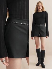 BizChic Quần short da dành cho nữ mặc đi làm và đi nghỉ - màu đen - Xem 2