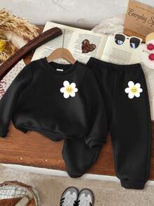 SHEIN Conjunto talla grande grueso de sudadera de cuello redondo con estampado de dibujos animados informal para niña, adecuado para otoño e invierno - Negro - Ver 1