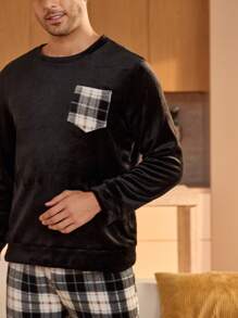 Manfinity Underwear&Sleepwear Basics 2 piezas Conjunto de prendas de estar en casa para hombre de cuello redondo de unicolor, de manga larga, con parche, estilo simple