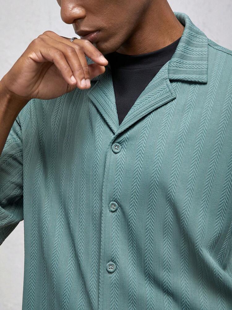 Men's Loose Batwing Collar Casual Jacquard Textured Linen Blend Shirt With Stand Collar And Front Slit, Green