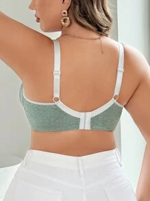 Plus Size Women Underwire Bra With Supportive Cup, Comfortable Breathable Design - Green - View 4