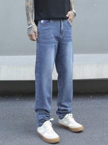 Manfinity EMRG Men's Casual Washed Straight-Leg Jeans - Blue - View 1