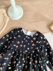 SHEIN Abito lungo a maniche lunghe con delicati motivi floreali carino per bambine, autunno/inverno