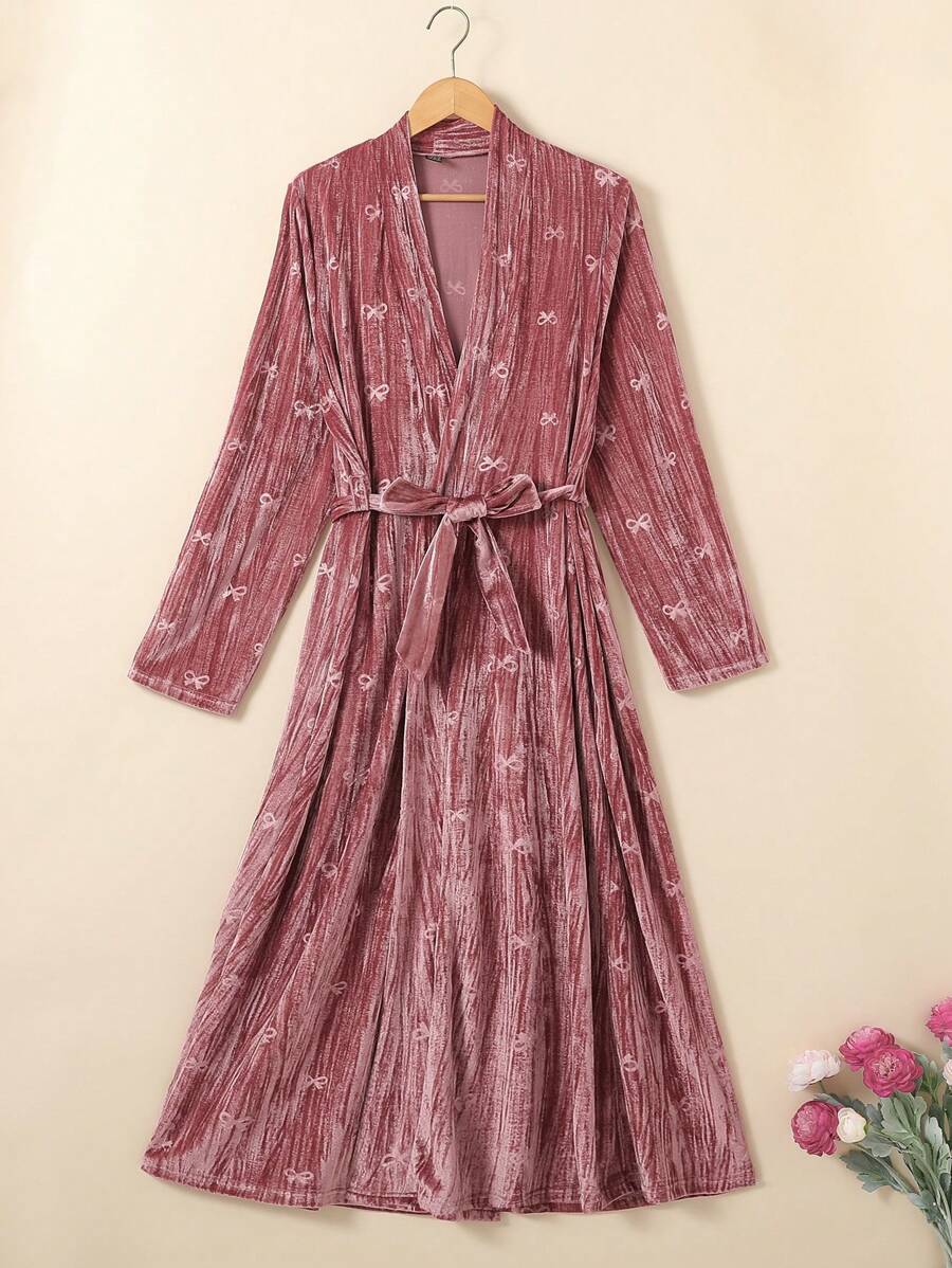 SHEIN Bata larga de terciopelo burdeos elegante para mujer, ropa de dormir cómoda, otoño e invierno - Burdeos - Ver 1
