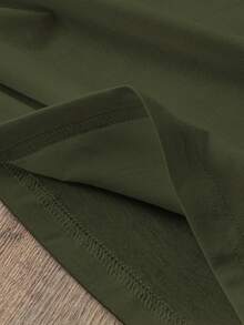 SHEIN LUNE 休闲简约豹纹与巴黎文字圆领短袖宽松T恤女款，适合夏季 - 軍綠色 - 查看 3