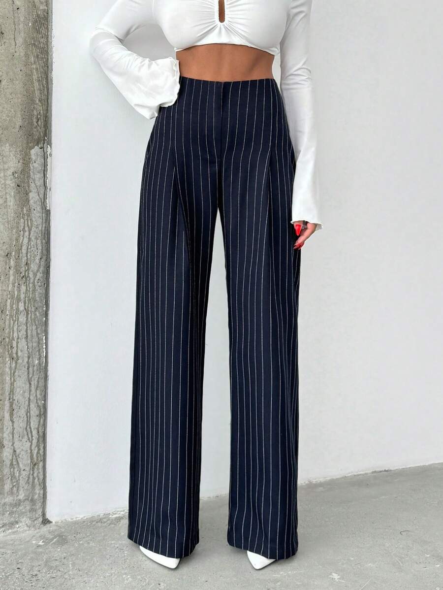 SHEIN Cottnline بنطال بنمط شريطي مع قصة عادية - أزرق بحري - مشاهدة 1