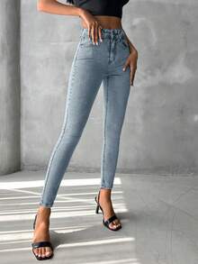 SHEIN PETITE Women's Slim Fit Jeans Without Belt - Light Wash - View 3