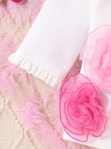 SHEIN 1pc Baby Girls Warm & Elegant Knitted Flower Decor Jacket, Fall/Winter - Multicolor - View 3