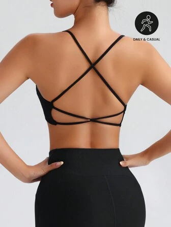 Easithlete Cross Back Seamless Sports Bra With Open Back Design
