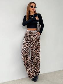 SHEIN PETITE Pantalones de pierna ancha de terciopelo con estampado de leopardo, adecuados para otoño e invierno