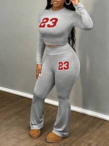 Slaydiva Bộ 2 món đơn giản, thường ngày, gồm áo croptop cổ tròn và quần ống loe in số 23, dành cho nữ. - Hồng - Xem 5