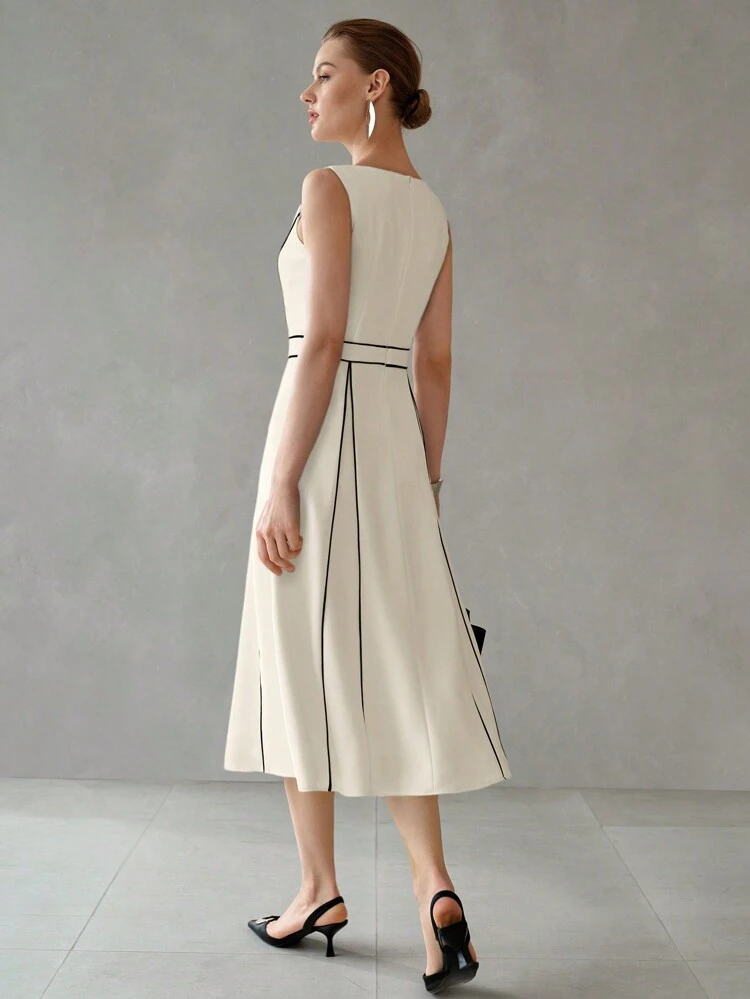 CONTRAST PIPING FOLD PLEATED MIDI DRESS