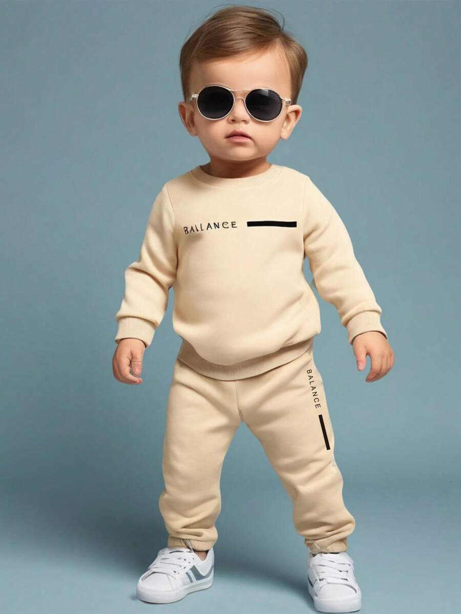 2 Stücke Baby Jungen Lässiger einfacher Buchstabe Grafik Muster Rundhals Sweatshirt & Jogginghose Set Baby Trainingsanzug - Khaki - Übersicht 1