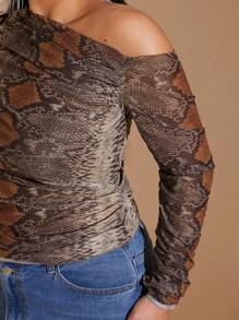 SHEIN BAE Camiseta plus size outono elegante sexy feminina estampa animal marrom estampa de cobra estampa de malha completa assimétrica um ombro plissada manga comprida justa, adequada para encontros de Halloween e deslocamento diário tops com mangas tops curvas