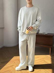 Claim Dot 2pcs Men's Crew Neck Solid Color Minimalist Sweatshirt And Casual Fashion Pants Set