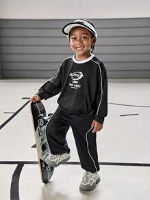 SHEIN 2pcs Set: Boys Kids Outfit With Letter Print Long Sleeve Sweatshirt And Sports Pants, Casual Style - Black - View 6