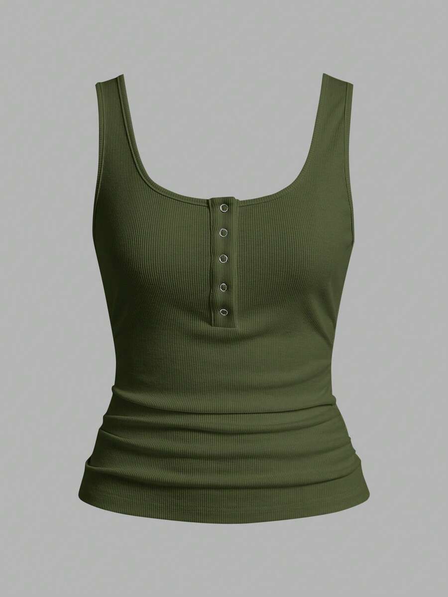 Slaydiva Casual All-Match White Cami Top With Deep U-Neck And Racerback-C - Green - View 1