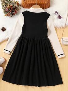 SHEIN Explorewe Conjunto de dos piezas para niña preadolescente de vestido de suéter de manga larga de alta calidad tejido - Blusa con cuello blanco y falda plisada de cuello en V negra, esquema de color clásico blanco y negro, estilo universitario elegante y versátil apto para diversas ocasiones, incluido el hogar, la escuela y las salidas casuales - Negro - Ver 2