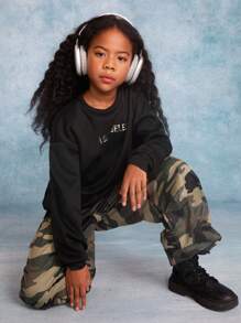 SHEIN 2pcs Tween Girls Solid Color Letter Printed Crew Neck Sweatshirt And Sweatpants Set - Multicolor - View 1