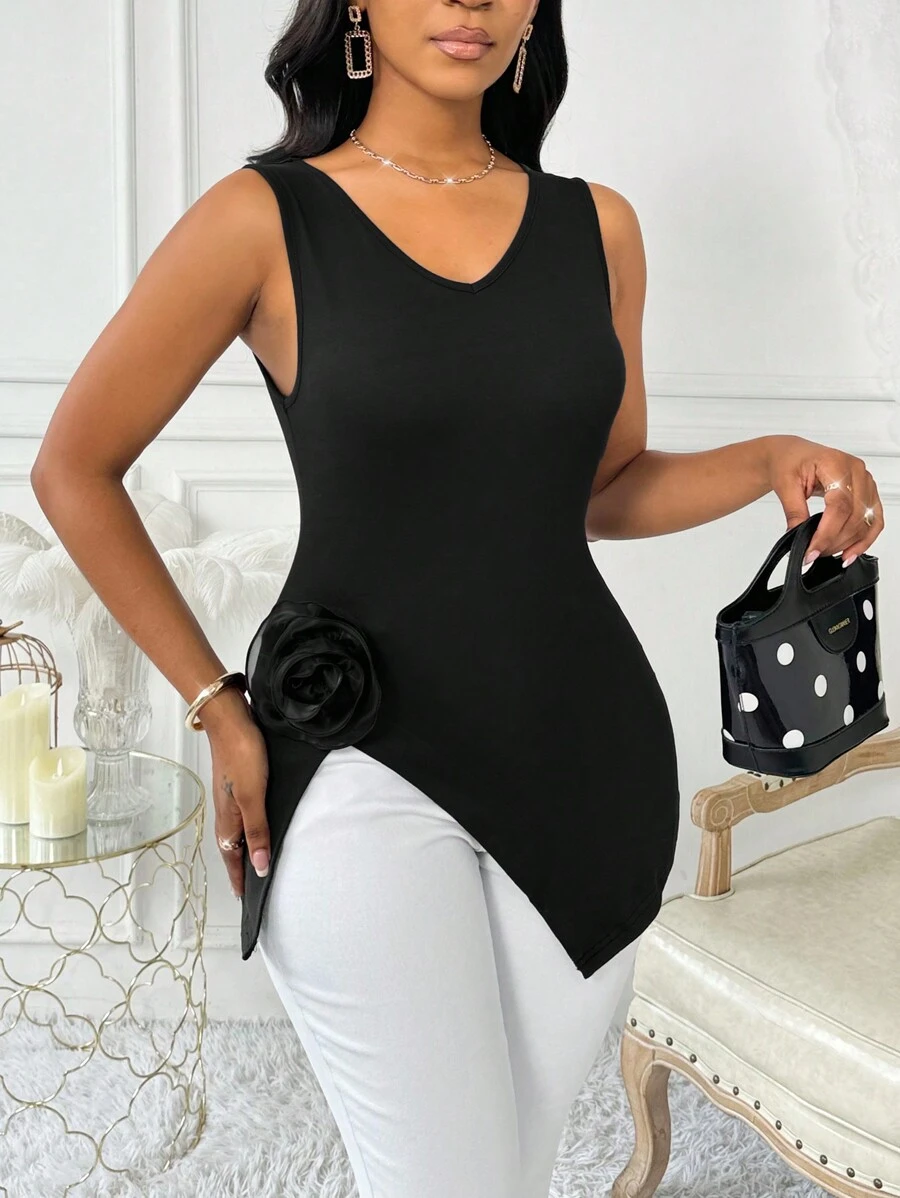 Zolique Tank Top Wanita Tanpa Lengan Leher V Warna Polos dengan Hem Asimetris - Hitam - View 1