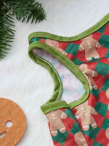 Michel M Artist 1pc Christmas Red & Green Gingerbread Print Argyle Graphic Pet Tank Top, Holiday, New Year - Multicolor - View 4
