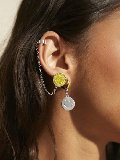 SmileyWorld® | SHEIN 2 Pairs Cartoon  Face Earrings & Ear Chains
