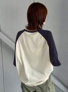 FRIFUL Women's Colorblocked Raglan Sleeve T-Shirt With Letter Print