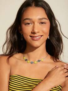 SmileyWorld® | SHEIN Collar colgante con piedras de rhinestone brillantes con diseño de dibujos animados de moda - Multicolor - Ver 6