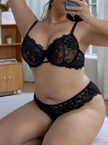 Plus Size Women Sexy Lingerie Set, Floral Lace & Criss-Cross Design, 2pcs