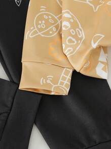 SHEIN 2-częściowy zestaw bluzy z grafiką astronauty i spodni dresowych z prążkowanej dzianiny, odpowiedni dla chłopców w wieku 4-7 lat na jesień, wiosnę i zimę - Kolor khaki - Zobacz 5