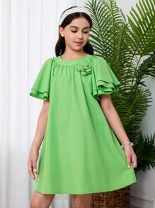 SHEIN DRMZ Tween Girl 女童宽松休闲圆领荷叶边袖 3D 花卉纯色及膝连衣裙 - 綠色 - 查看 2