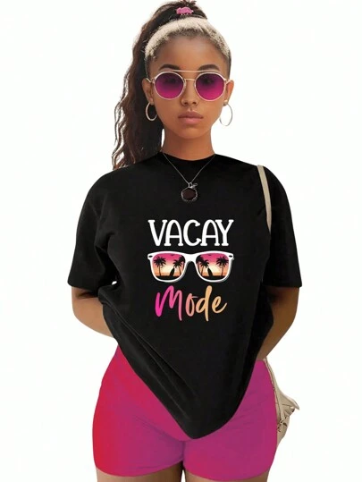 SHEIN Teen Girl Fashionable Printed Short Sleeve T-Shirt And Shorts Set, School, Campus, College