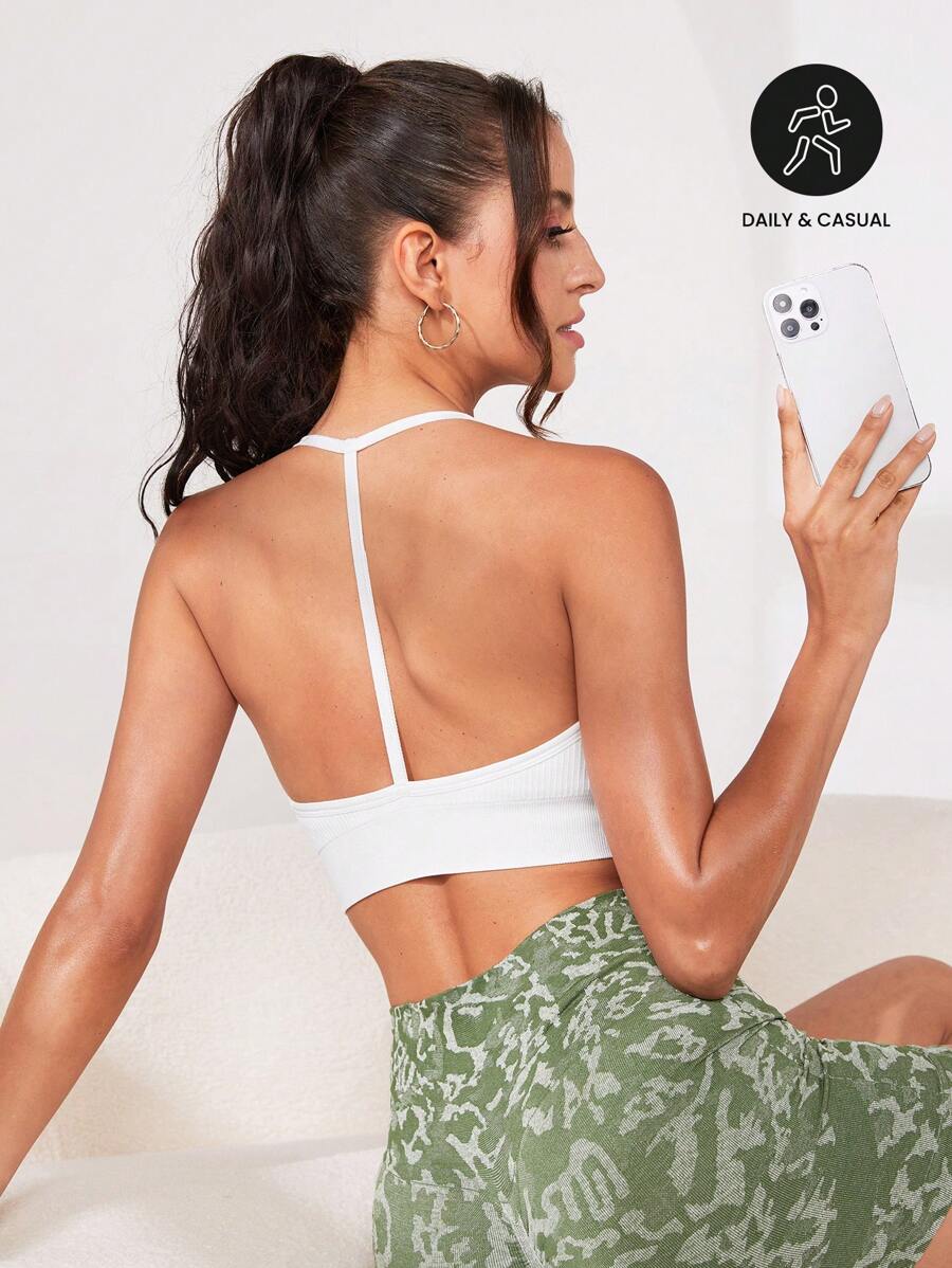 Easithlete 素色露背運動型文胸 - 白色 - 查看 1