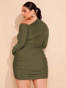 SHEIN BAE Plus Size Women's Asymmetric Shoulder Long Sleeve Ruched Bodycon Mini Dress