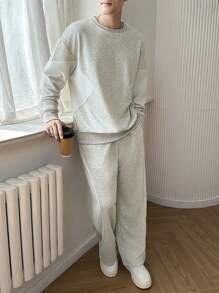 Claim Dot 2pcs Men's Crew Neck Solid Color Minimalist Sweatshirt And Casual Fashion Pants Set