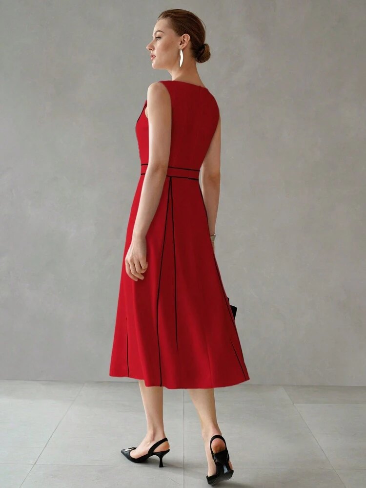 CONTRAST PIPING FOLD PLEATED MIDI DRESS