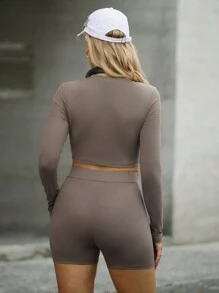 Hanevo 2 pièces Ensemble casual de Top à col rond manches longues de couleur unie et short minimaliste