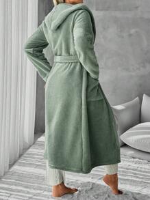 RueChic Dual Pocket Belted Hooded Lounge Robe - Green - View 2